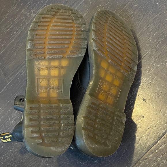 Dr Martens Pascal Boots Shoes Womens US 8 Black Leather 8-eye classic - Picture 9 of 9